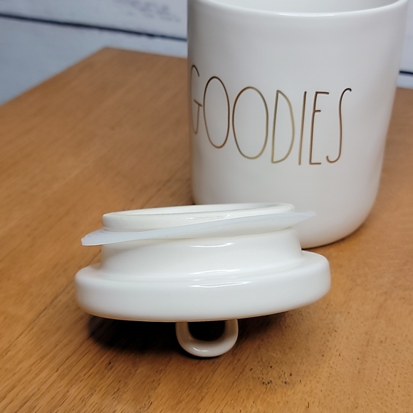 Rae Dunn Canister Gold Goodies Lid New - Picture 4 of 6